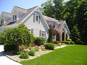 Landscapers and Lawncare Services in Evansville, MN